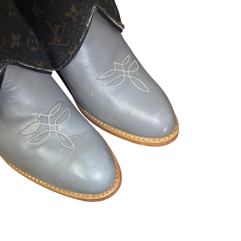 9 Gray & Designer Denim Stacked Heel Canty Boots®