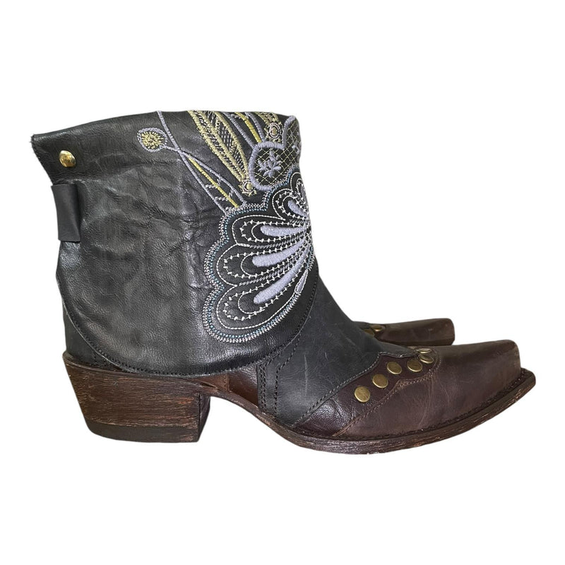 8.5 Monarch & Studded Canty Boots®