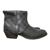 9 Black & Designer Canty Boots®