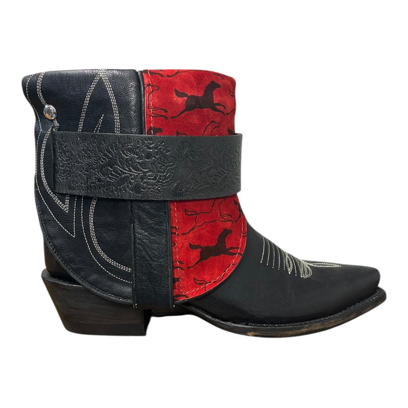 7 Embroidered Black & Horse Print Canty Boots®