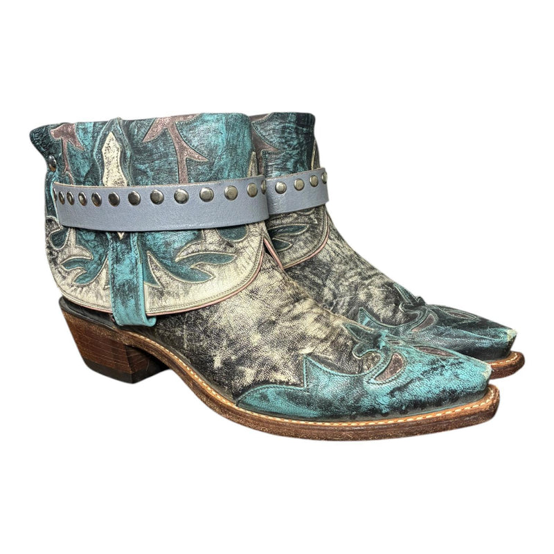 9 Tooled Turquoise & Cream Canty Boots®