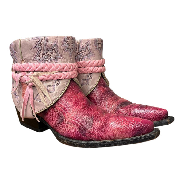 7 Exotic Pink Canty Boots®