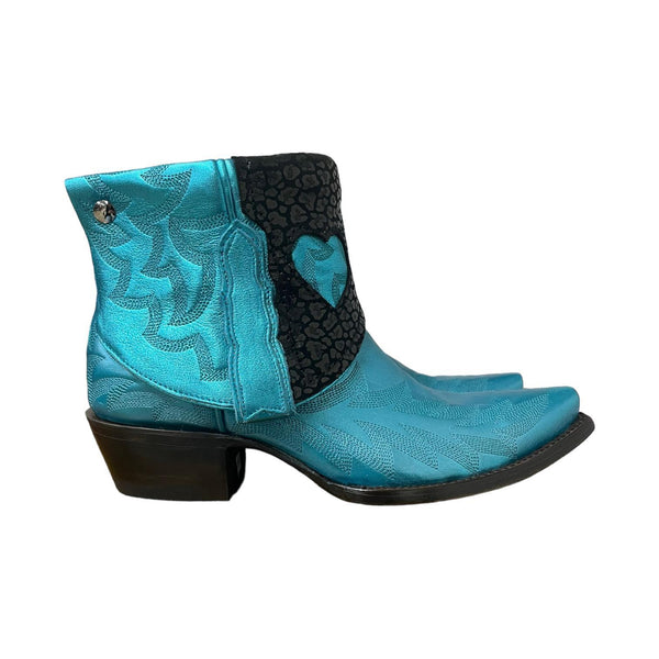 6.5 Metallic Blue & Black Canty Boots® with Heart Cutout
