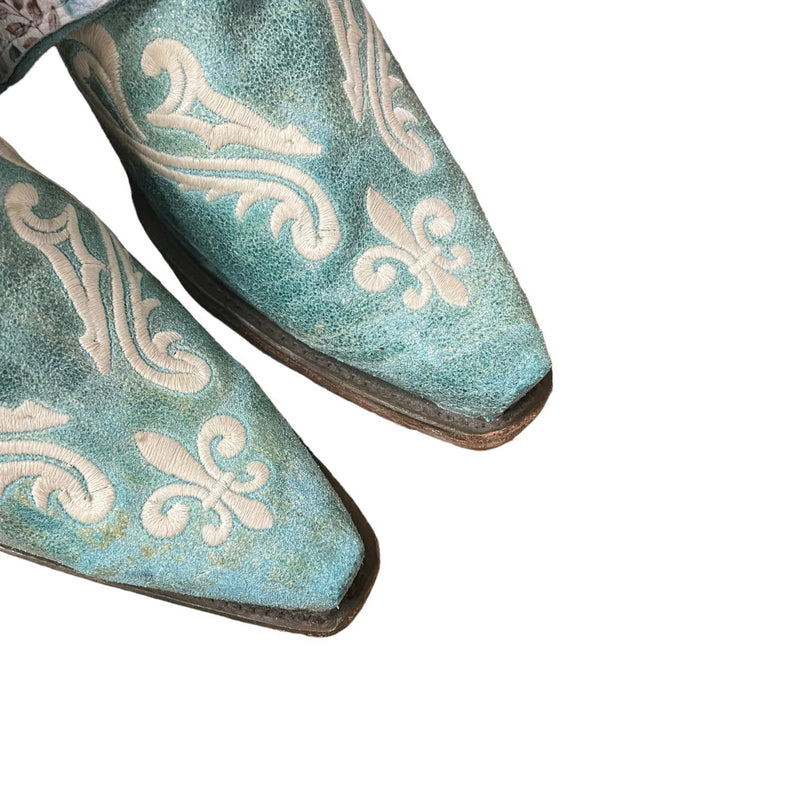 8.5 Teal & Watercolor Floral Canty Boots®