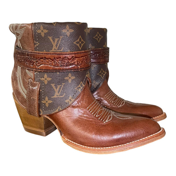 11 Two Toned & Designer Canty Boots®