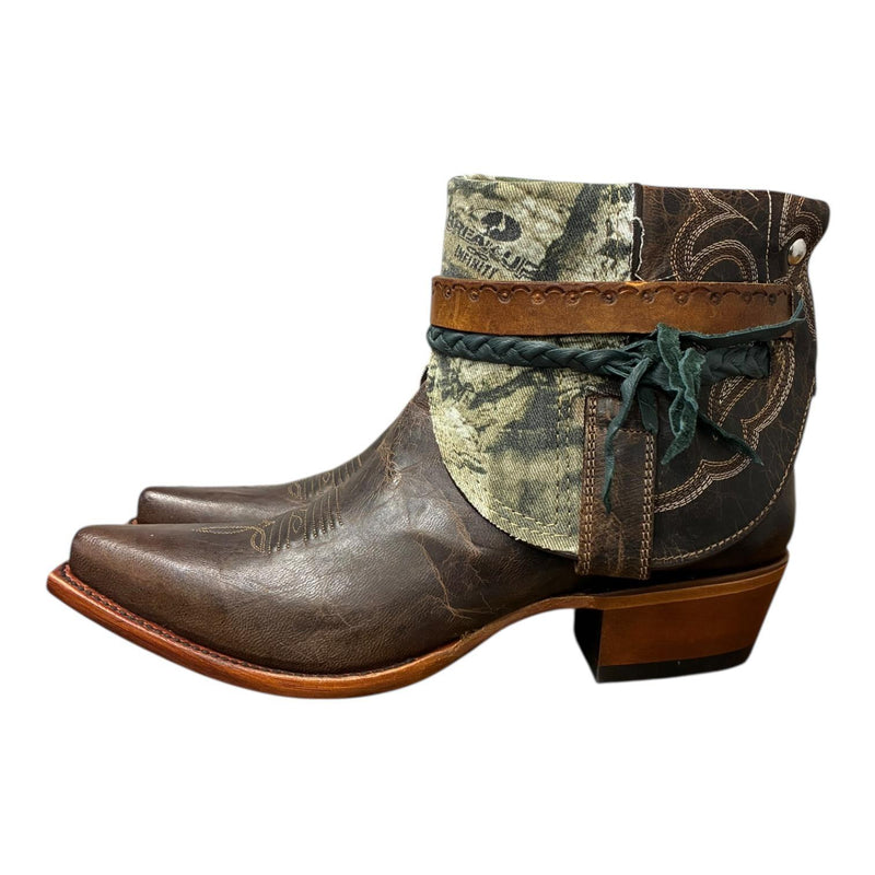 11 Embroidered Brown & Camo Denim Canty Boots®