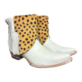 8.5 White & Spotted Hair-on Hide Canty Boots®