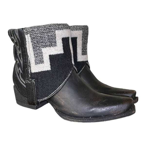 7 Black & Wool Canty Boots®