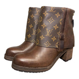 8.5 Brown Stacked Heel & Designer Canty Boots®