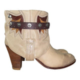 6.5 Tan Stacked Heel Canty Boots®