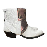 6 White & Pink Camo Canty Boots®