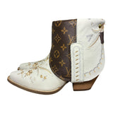 8.5 Cream Embroidered Floral & Designer Canty Boots®