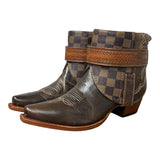 8.5 Brown Embroidered & Designer Canty Boots®