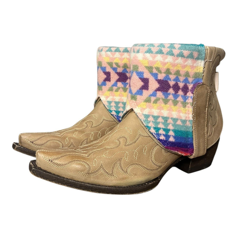 9 Embroidered Tan & Wool Canty Boots®