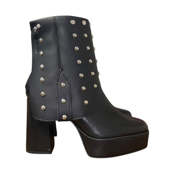 9.5 Black & Studded Platform Canty Boots®