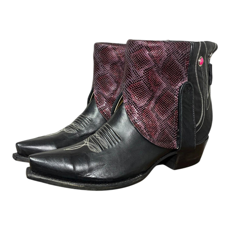 9 Black & Purple Leather Canty Boots® with Pink Concho