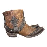 7.5 Two Toned & Studded Canty Boots®