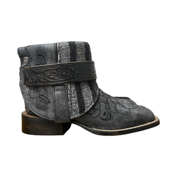 8.5 Black & Embroidered Canty Boots®