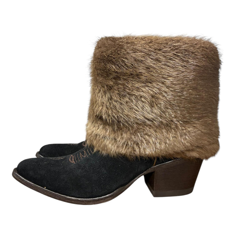 10 Black Rough Out & Beaver Fur Canty Boots®