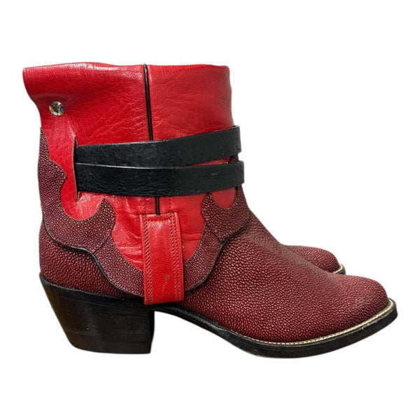 7 Exotic Red Canty Boots®