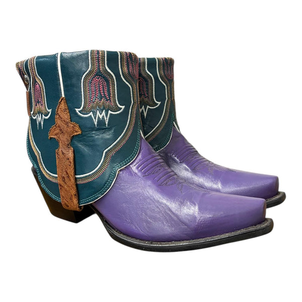 8 Two Toned Embroidered Canty Boots®
