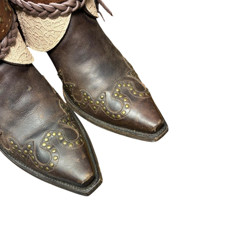 9 Brown & Cream Lace Leather Canty Boots®