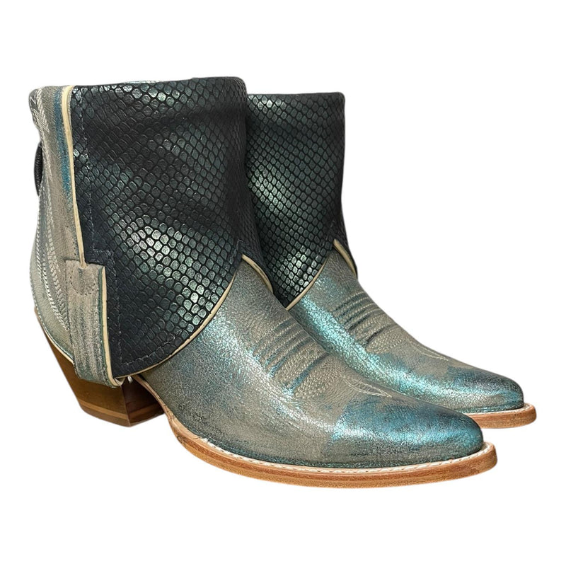 6.5 Metallic Turquoise & Scales Canty Boots®